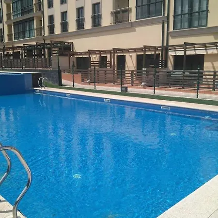 Playa Con Piscina & Padel Apartment *