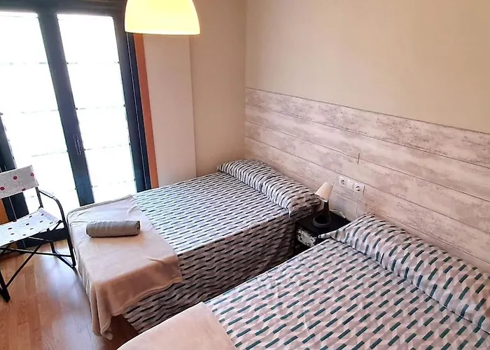 Playa Con Piscina & Padel *