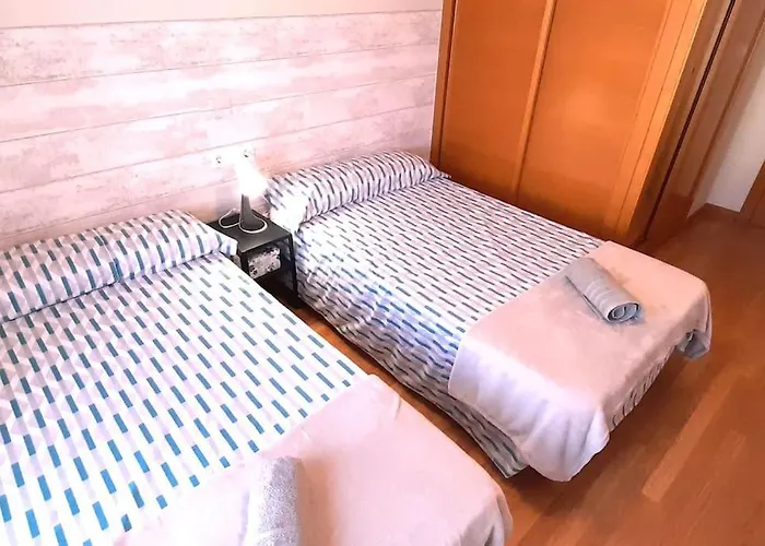 Playa Con Piscina & Padel